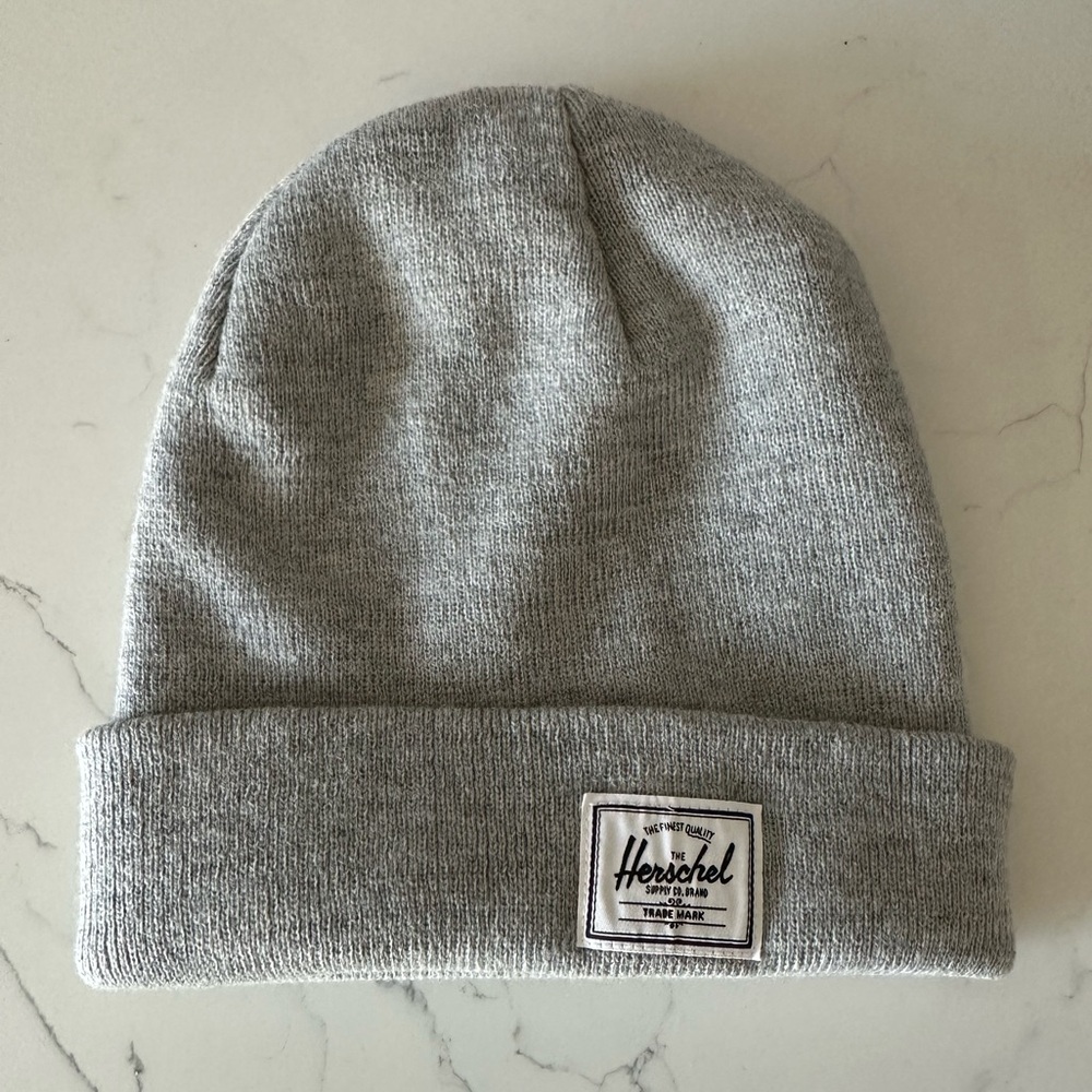 ✨NEW✨ Herschel Hat